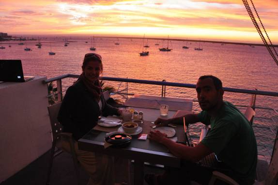 Assistindo de camarote o fim de tarde de La Paz, na Baja California, no México
